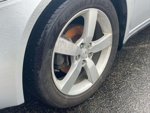 Gray 2009 Pontiac G6 GT