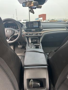 2022 Honda Accord LX 1.5T