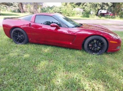 Red 2009 Chevrolet Corvette Base