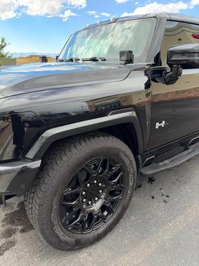 Black 2024 GMC HUMMER EV Pickup 3X