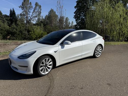 2019 Tesla Model 3 Long Range