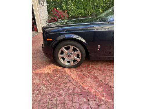 2011 Rolls-Royce Phantom VI Base
