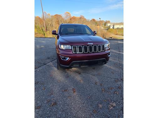 2020 Jeep Grand Cherokee Laredo