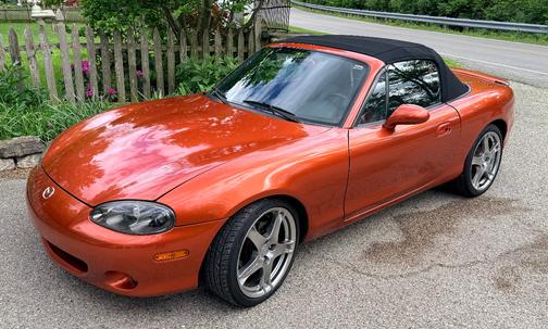Orange 2005 Mazda MazdaSpeed Miata MX-5 Base