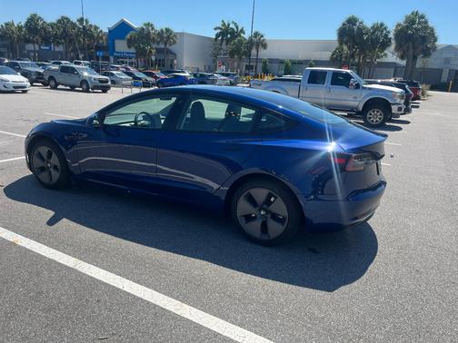Blue 2021 Tesla Model 3 Long Range