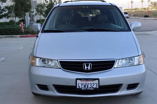 Silver 2002 Honda Odyssey EX-L