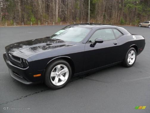 2012 Dodge Challenger SXT