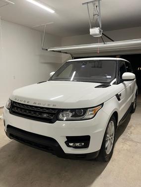 White 2017 Land Rover Range Rover Sport 3.0L Supercharged SE