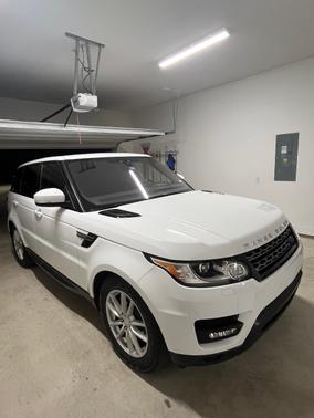 White 2017 Land Rover Range Rover Sport 3.0L Supercharged SE