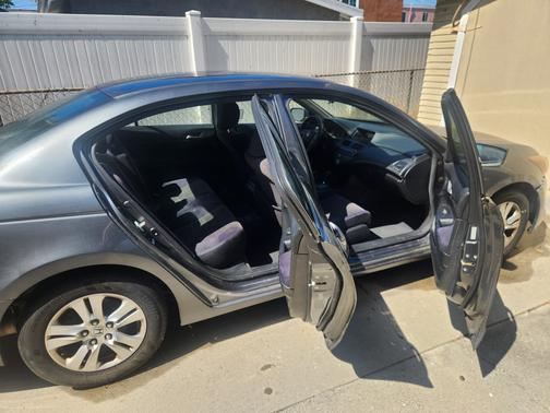 2010 Honda Accord LX-P
