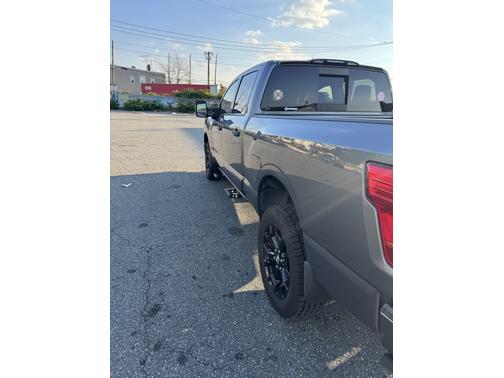 2018 Nissan Titan XD SL