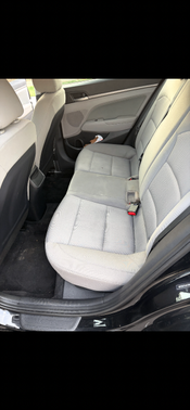 Black 2018 Hyundai ELANTRA SEL