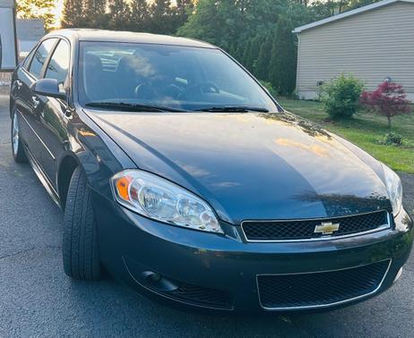 Gray 2013 Chevrolet Impala LTZ