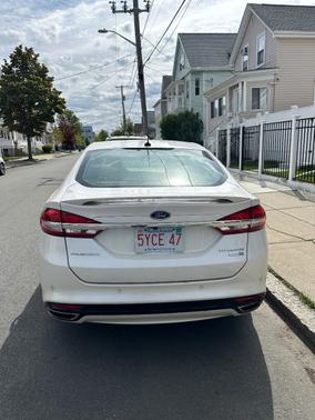 White 2018 Ford Fusion Titanium