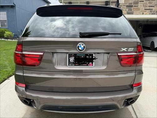 Brown 2011 BMW X5 xDrive35i Premium