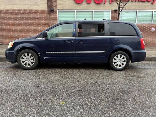 Blue 2014 Chrysler Town & Country Touring
