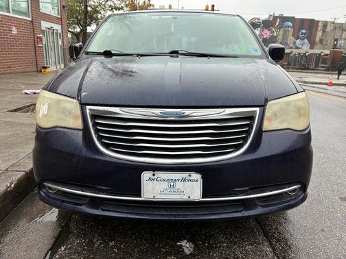 Blue 2014 Chrysler Town & Country Touring