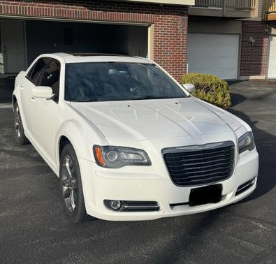 2014 Chrysler 300 S
