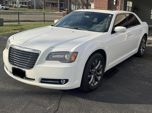 2014 Chrysler 300 S