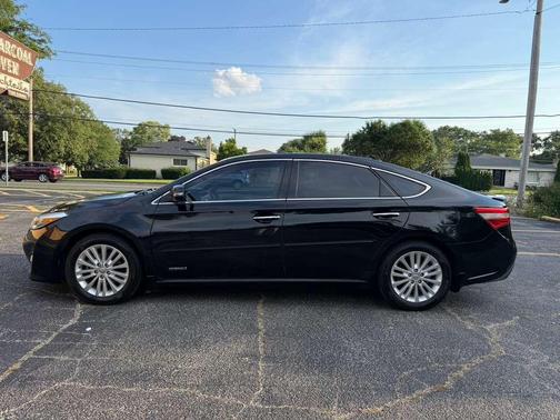 Black 2014 Toyota Avalon Hybrid Limited