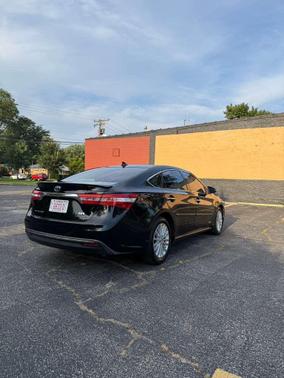 Black 2014 Toyota Avalon Hybrid Limited
