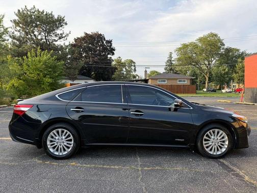 Black 2014 Toyota Avalon Hybrid Limited
