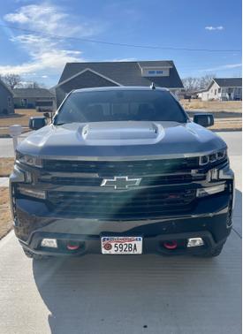 Photo 3 of 8 of 2020 Chevrolet Silverado 1500 LT Trail Boss