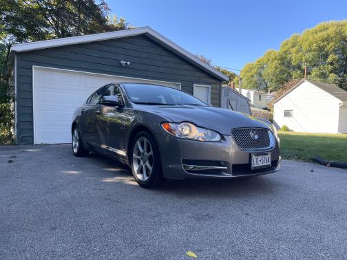 2011 Jaguar XF Base