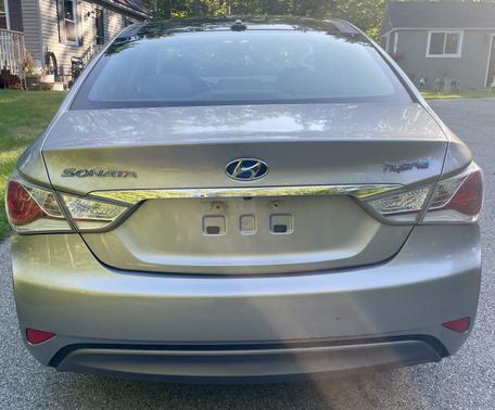 2012 Hyundai SONATA Hybrid Base