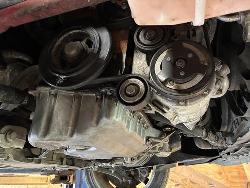2008 Volkswagen R32 Base