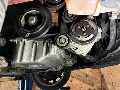 2008 Volkswagen R32 Base