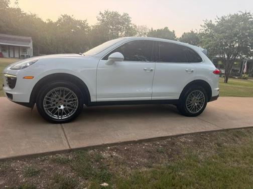 White 2017 Porsche Cayenne Cayenne S