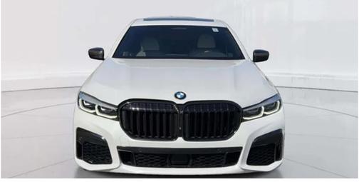 2020 BMW 740 i