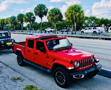 2020 Jeep Gladiator Overland