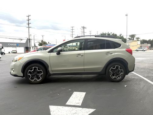 Green 2015 Subaru XV Crosstrek 2.0i Limited