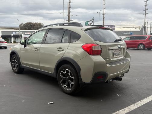 Green 2015 Subaru XV Crosstrek 2.0i Limited
