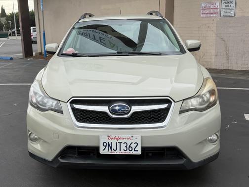 Green 2015 Subaru XV Crosstrek 2.0i Limited