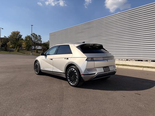 2023 Hyundai IONIQ 5 Limited