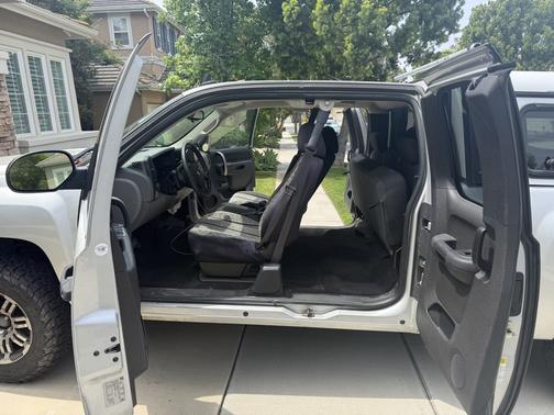 Silver 2011 Chevrolet Silverado 1500 LS
