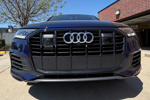 Blue 2024 Audi Q7 55 Prestige
