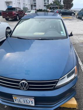 Blue 2016 Volkswagen Jetta 1.4T S