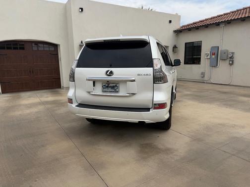 White 2022 Lexus GX 460 Premium