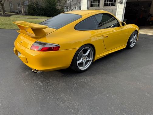 2003 Porsche 911 911 Carrera