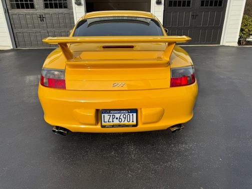2003 Porsche 911 911 Carrera