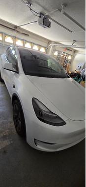 White 2024 Tesla Model Y Long Range