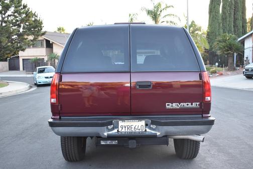 Brown 1999 Chevrolet Tahoe Base