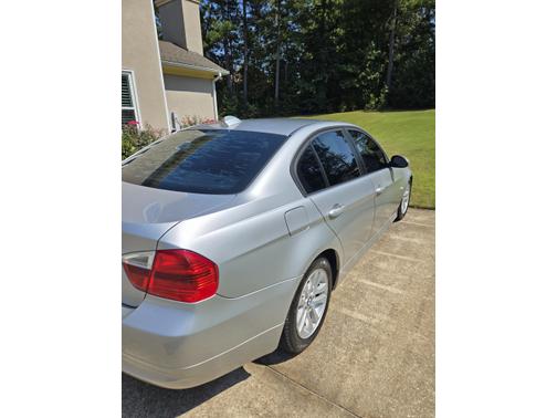 2006 BMW 325 i