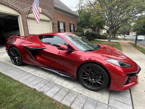 Red 2024 Chevrolet Corvette Z06 w/2LZ