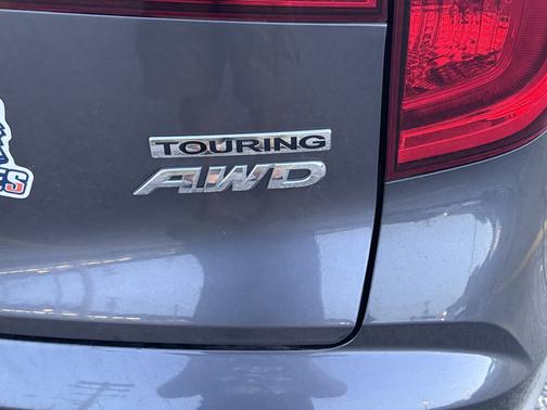 Gray 2018 Honda Pilot Touring