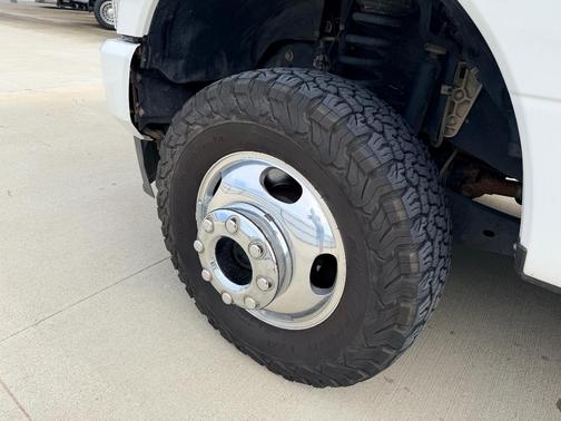 White 2020 Ford F-350 Platinum